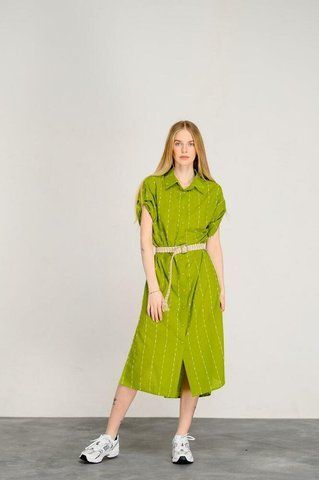 Женское платье-халат свободного кроя оливковое Modna KAZKA MKAZ6455-1 MKAZ6455-1 фото