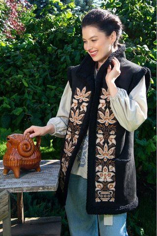 Жіночий кожух етно з екодубляжу з вишивкою SEAM MKSMV141-925 MKSMV141-925 фото