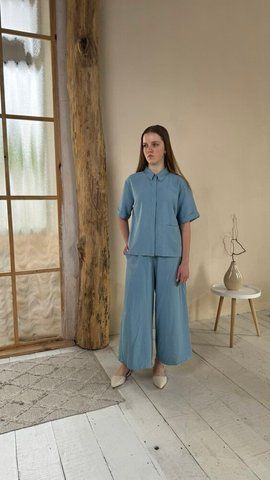 Сорочка жіноча блакитна з креш-льону з коротким рукавом Modna KAZKA MKTL5261/3 MKTL5261/3 фото