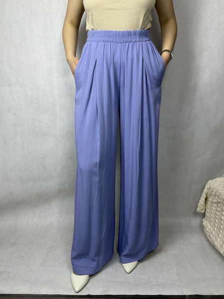 Женские свободные брюки с поясом на резинке голубые Modna KAZKA MKAZ6446-71 6446-71 фото