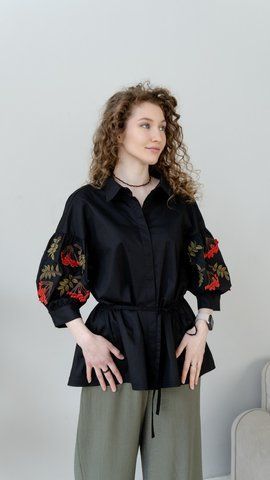 Жіноча сорочка з вишивкою горобини з поясом NORA KVITIN MKNK392-2 MKNK392-2 фото
