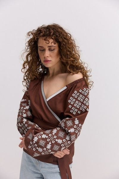 Вишиванка жіноча на запах коричнева біле оздоблення Modna KAZKA MKAR46768-4 MKAR46768-4 фото