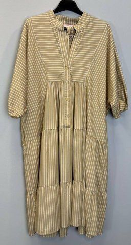 Платье женское летнее с открытыми плечами макси зеленое Modna KAZKA MKAR69037-1 MKLT3122 фото